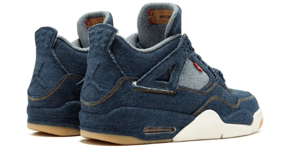 Air Jordan 4 Retro NRG x Levi’s