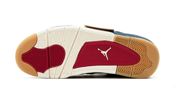 Air Jordan 4 Retro NRG x Levi’s