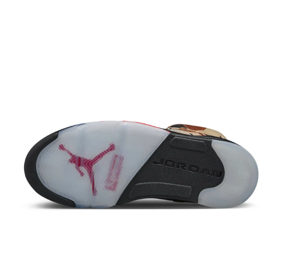 Air Jordan 5 Retro x Supreme 'Desert Camo' – 824371-201