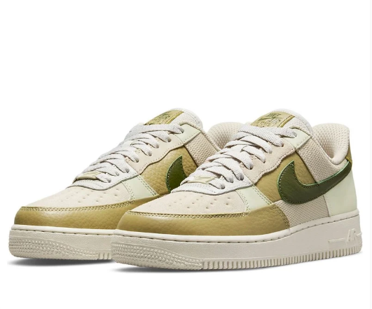 Nike Air Force 1 'Rough Green' (Women's) – DO6717-001