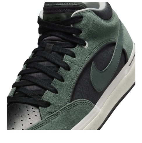 Nike SB React Leo 'Vintage Green Black Anthracite' DX4361-302$170