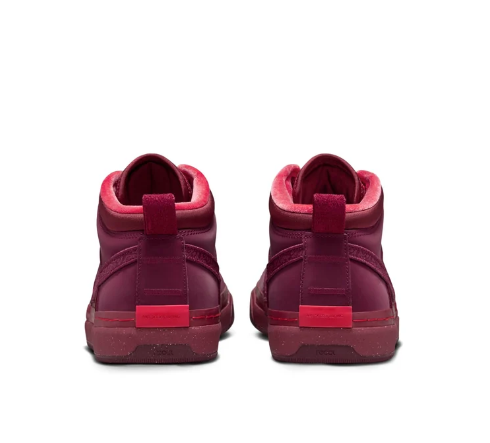 Nike SB React Leo Premium 'Dark Beetroot' FQ7639-600$170